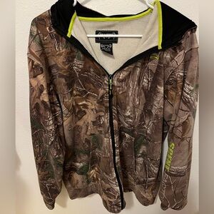 Realtree Camo Zip-Up Hoodie (Men’s M)